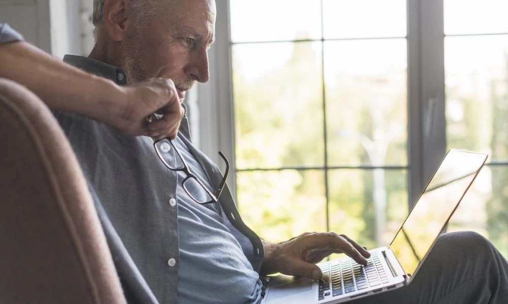 Έρευνα: Ποια θεωρείται η ιδανική ηλικία για να βγούμε στην σύνταξη